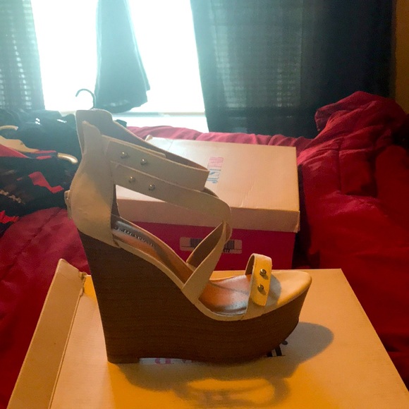 White Clarysa wedge shoes - Picture 4 of 5